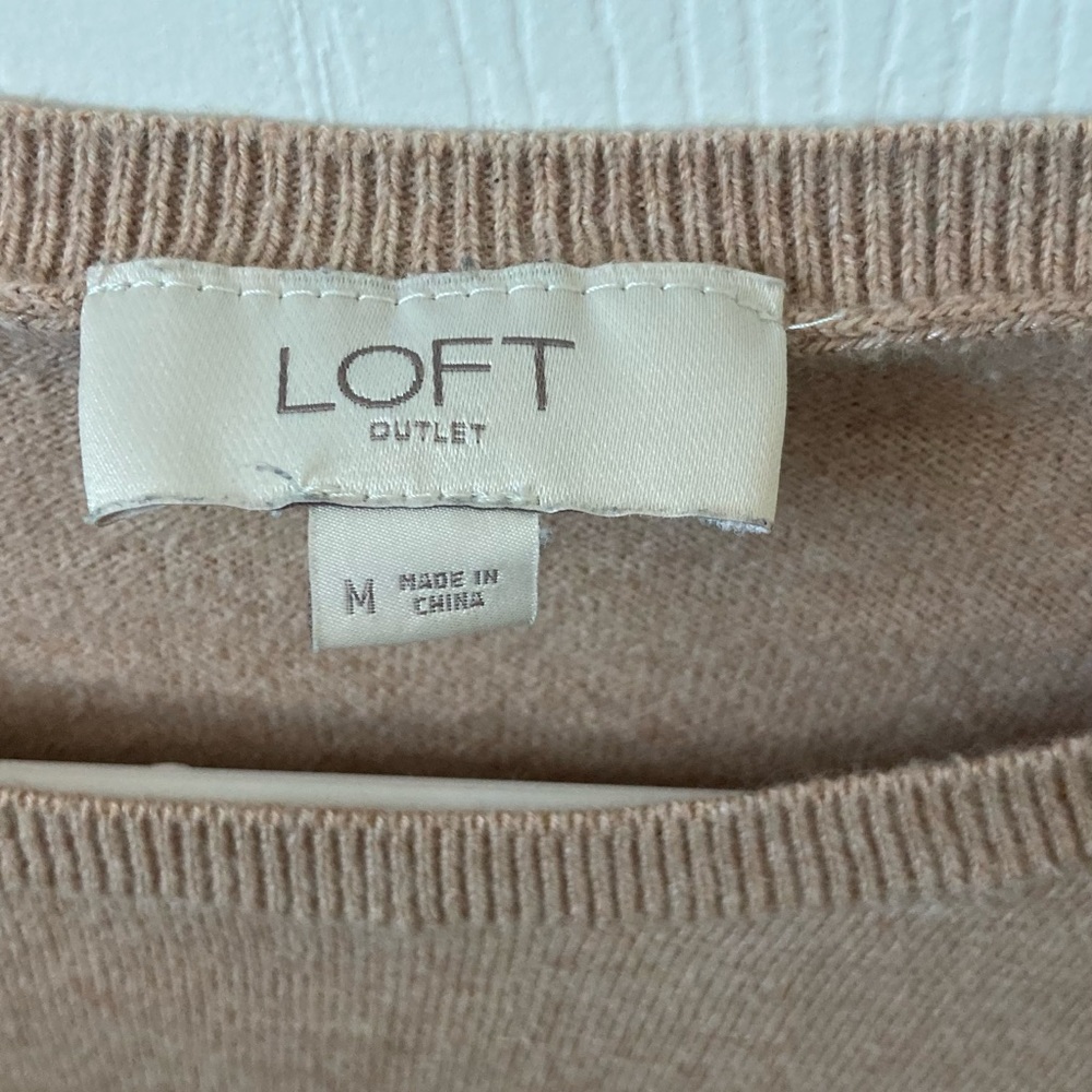 LOFT Sweater - Picture 2 of 2